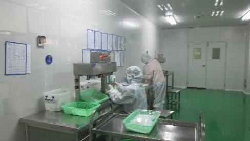 Aseptic packing room equipment