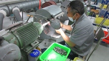 Implant surface polishing